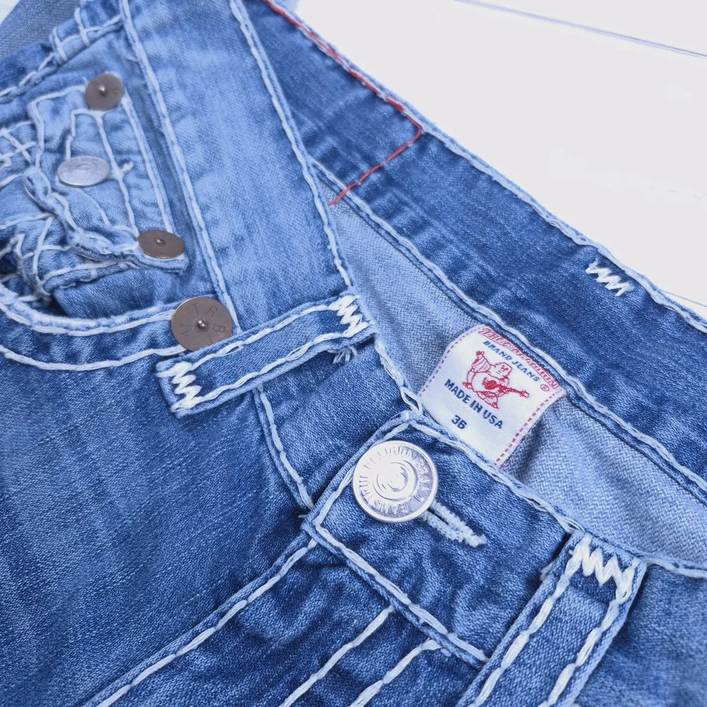 True Religion Men's Blue Jeans - Picture 3 of 7